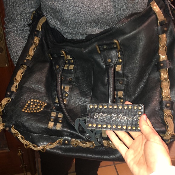 2000s Betsey Johnson Vintage Leather Purse - Picture 3 of 9